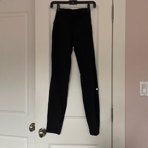 Lulu lemon undone leggings
